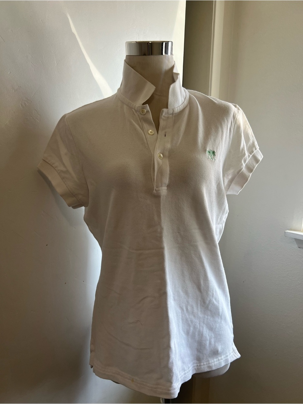 White Short-Sleeve Polo Shirt with Embroidered Logo